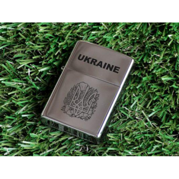 Стильна запальничка Zippo з гравіюванням герба України в подарунковій коробці
