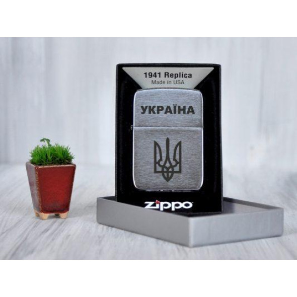 Запальничка Zippo з українською символікою