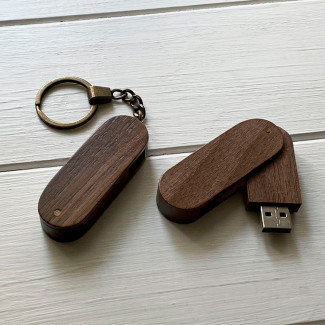 Флешка-Брілок USB з натурального дерева темна поворотна з індивідуальним гравіюванням від 