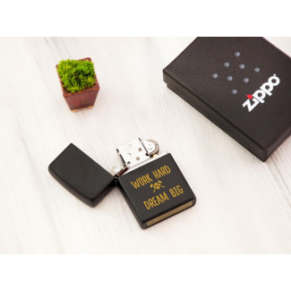 Металева бензинова запальничка Zippo з гравіюванням