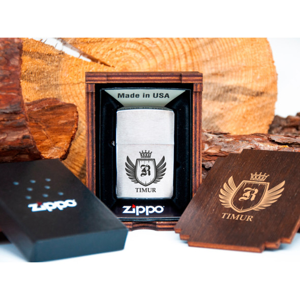 Іменна запальничка Zippo з гравіюванням на замовлення