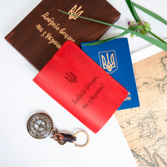 Патріотична обкладинка на паспорт з написом 