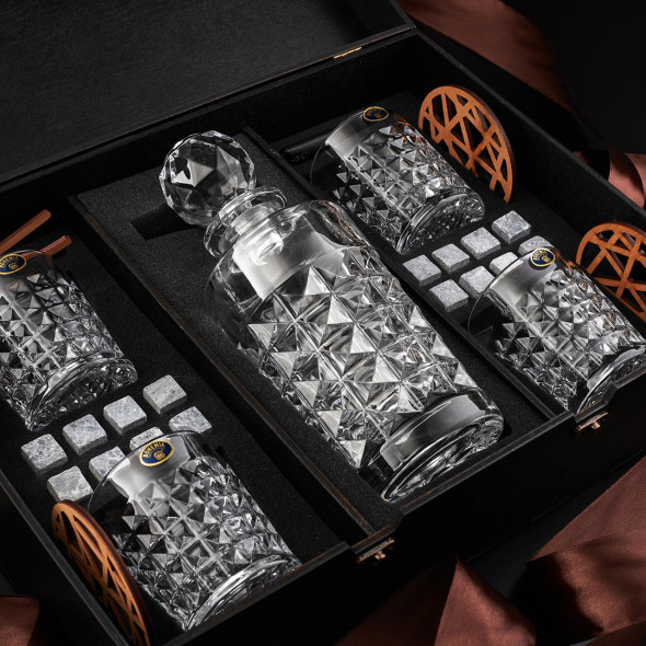 Набір для віскі з гравіюванням Bohemia Diamond | Келихи 280 мл та Графин 500 мл