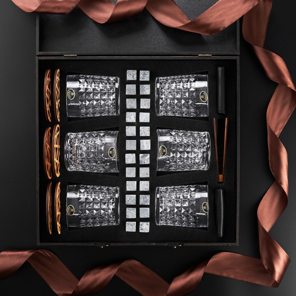 Чоловічий подарунковий набір з шістьма келихами 280 мл Bohemia Diamond з камінням для охолодження віскі