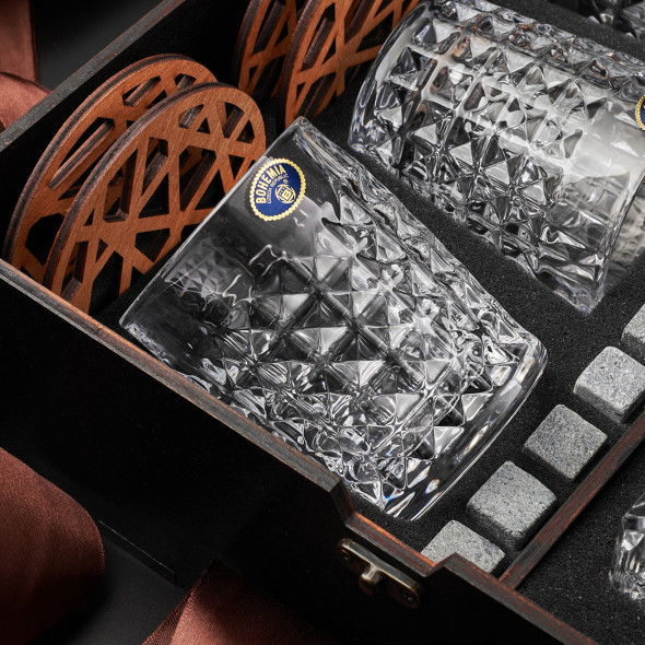 Подарунковий набір келихів для віскі та графіном Bohemia Diamond | Подарунок для боса