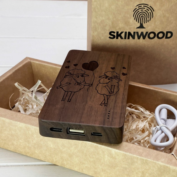 Powerbank з дерева з гравіюванням 