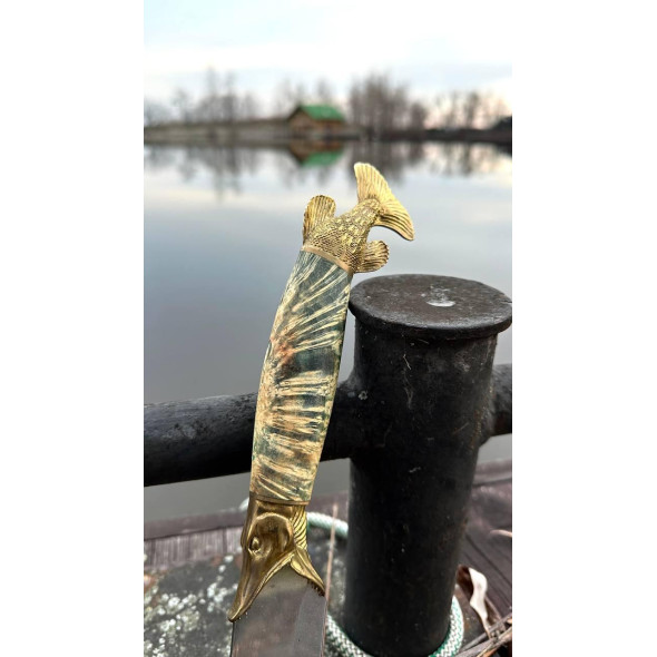 Ніж туристичний похідний 