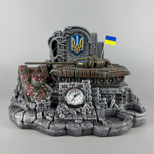 Штоф сувенірний з годинником та з деталізованим танком "Т-72Б" | Подарунок для захисника України