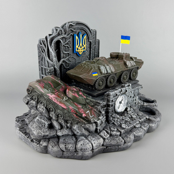 Штоф сувенірний з годиннкиом "БТР-70" ручна робота | Декоративна підставка для стопок та фляги