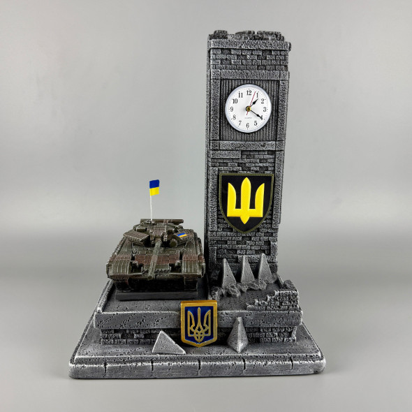 Сувенірний годинник з деталізованим танком "Т-64 БВ" | Декор для робочого столу
