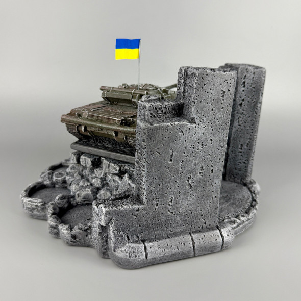 Штоф сувенірний "Т-64 БВ" підставка для стопок та пляшок (без посуду) | Подарунок військовому ЗСУ