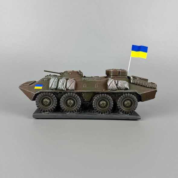 Фігурка військової техніки "БТР-70" ручна робота | Подарунок на день захисника України