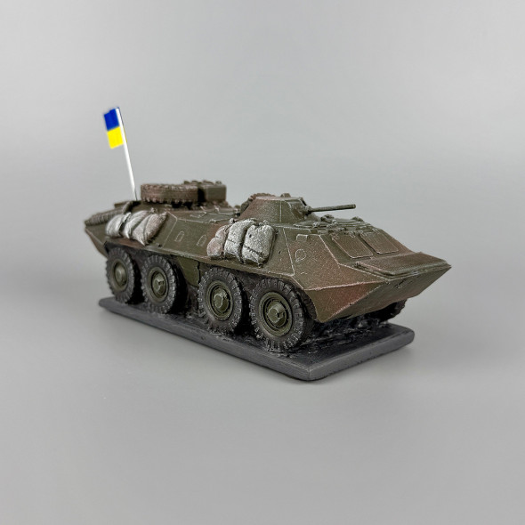 Фігурка військової техніки "БТР-70" ручна робота | Подарунок на день захисника України