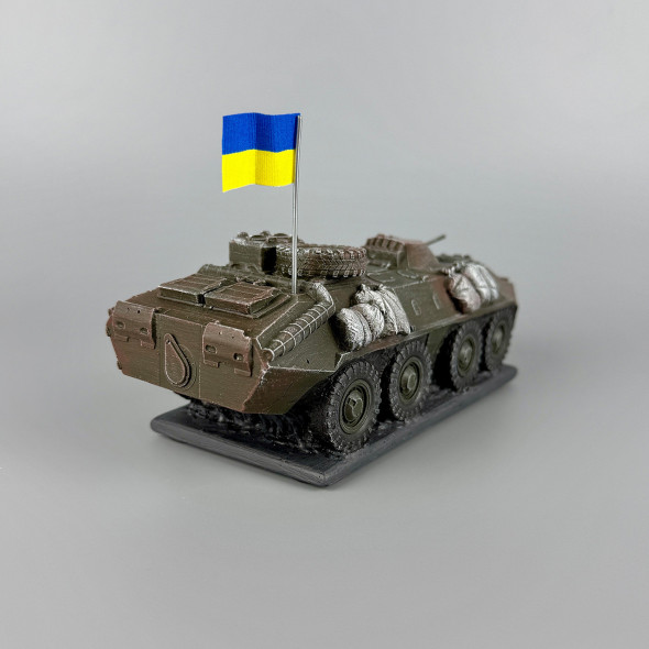 Фігурка військової техніки "БТР-70" ручна робота | Подарунок на день захисника України