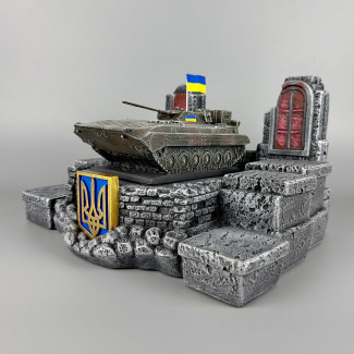 Сувенірний набір штоф з гербом України "БМП-2" (без посуду) | Підставка для стопок та фляги