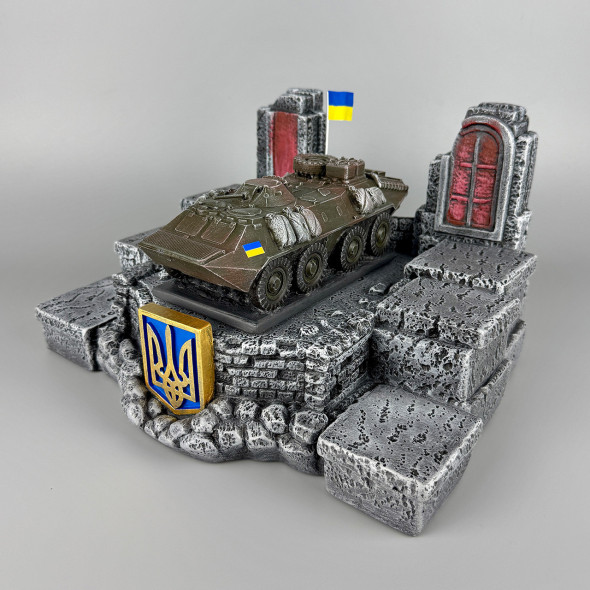 Сувенірний набір штоф (без посуду) "БТР-70" ручна робота | Декоративна підставка для стопок
