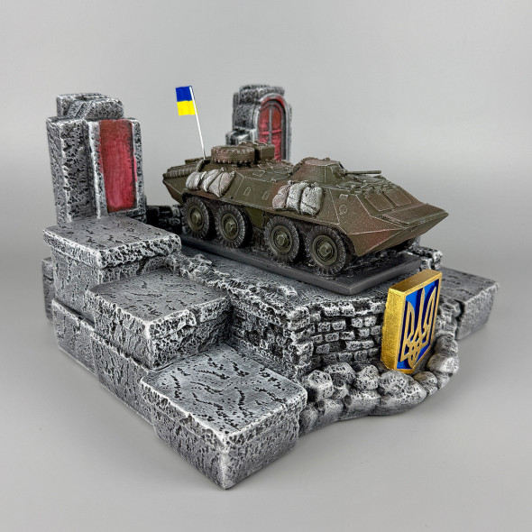 Сувенірний набір штоф (без посуду) "БТР-70" ручна робота | Декоративна підставка для стопок